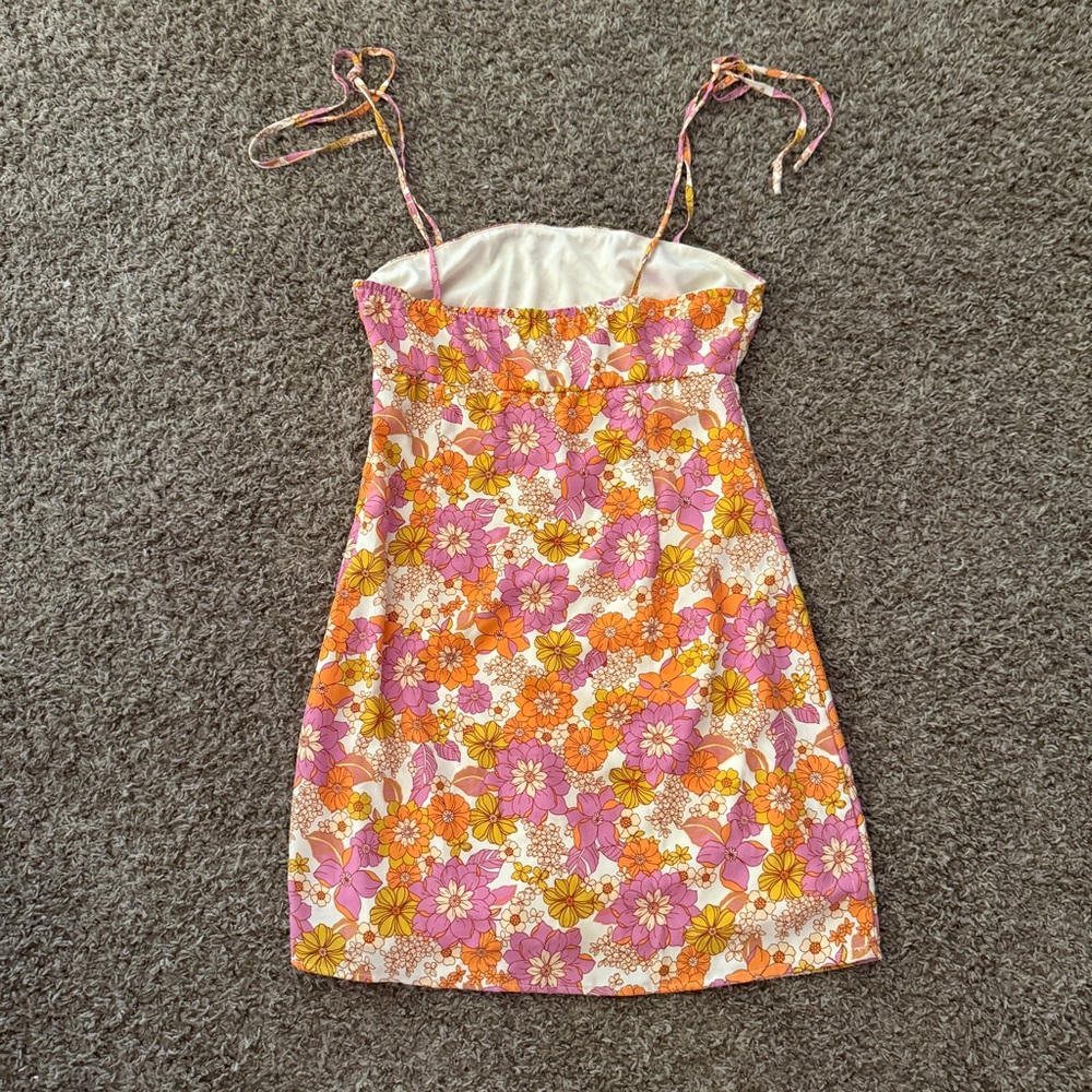 Floral Dress - Picture 2 of 6